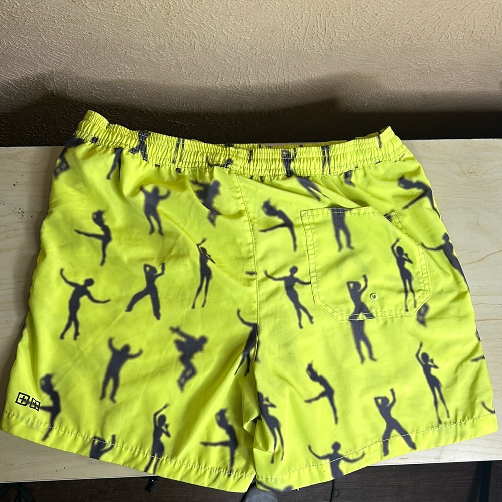 Ksubi Men's Dance Klass Boardshort Daylite
Size : medium